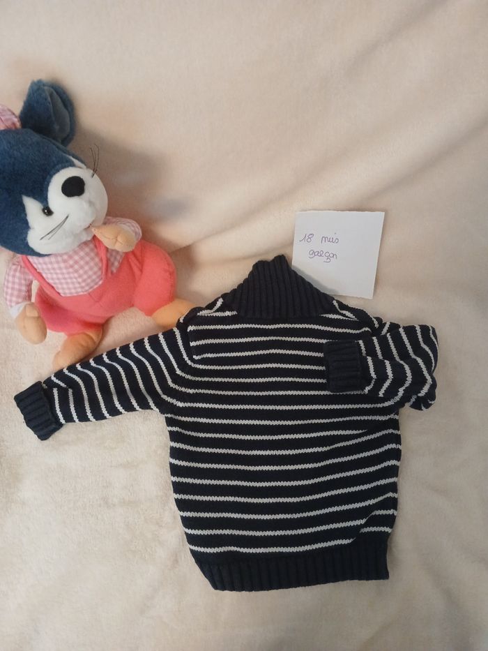 Gilet bébé garçon 18 mois tres bon état - photo numéro 2