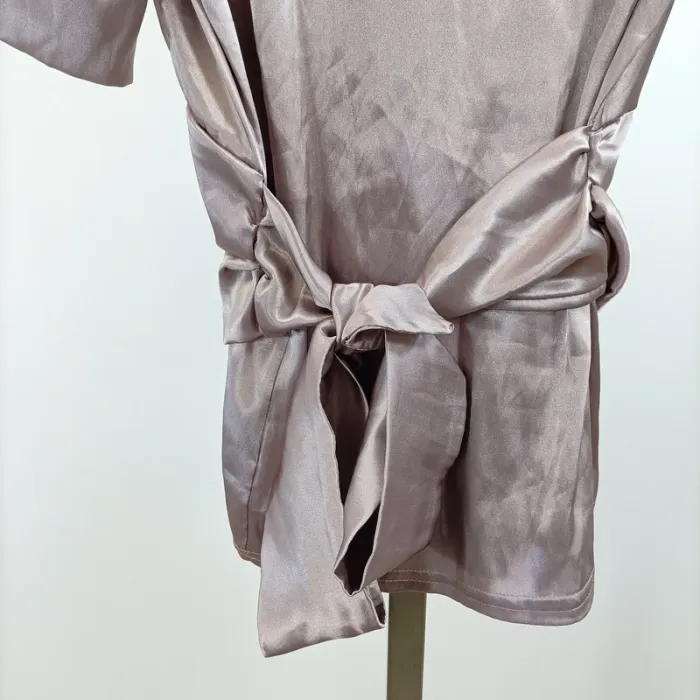 Blouse satinée taupe Maille Demoiselle manches ballon nouée dos T. estimée M A1453 - photo numéro 7