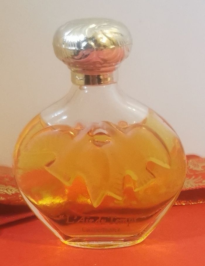 Miniature parfum Nina ricci l'air du temps - photo numéro 2