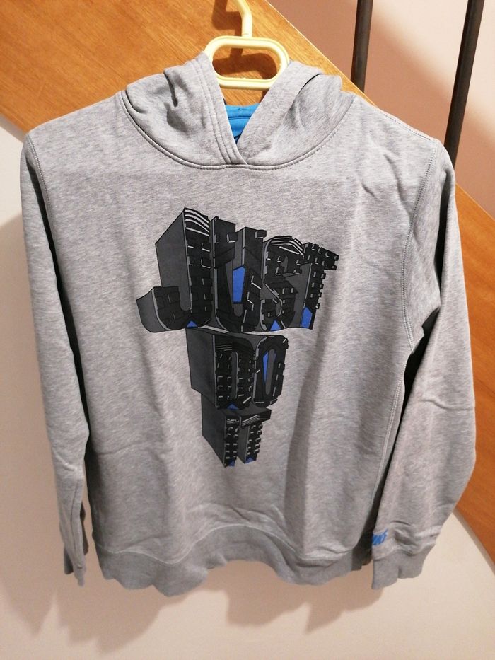 Pull Nike 14 ans