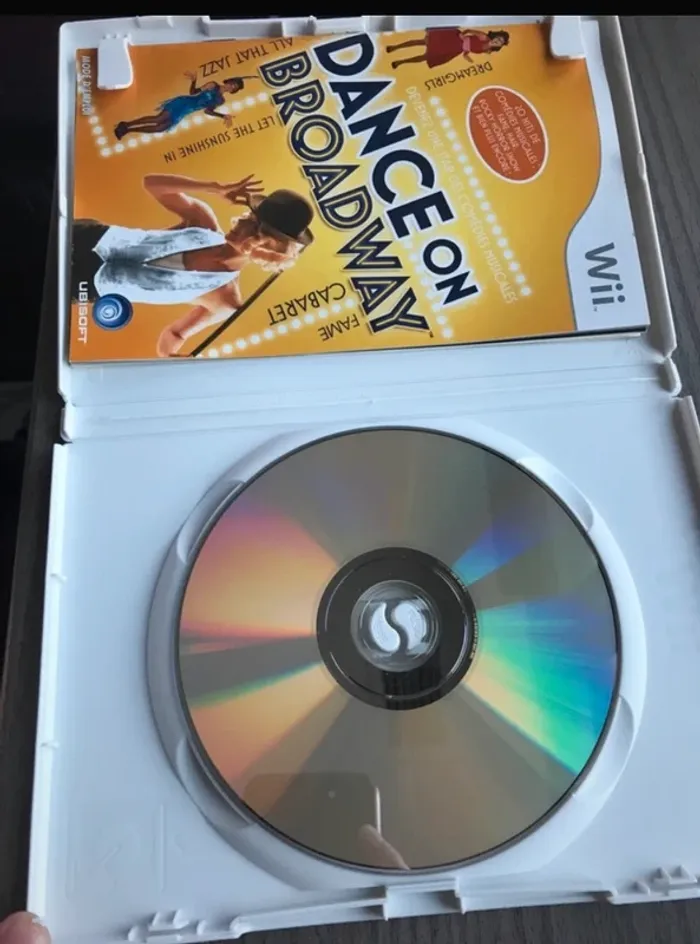 dance on brodway sur Nintendo wii testé et fonctionnel complet avec notice - photo numéro 4