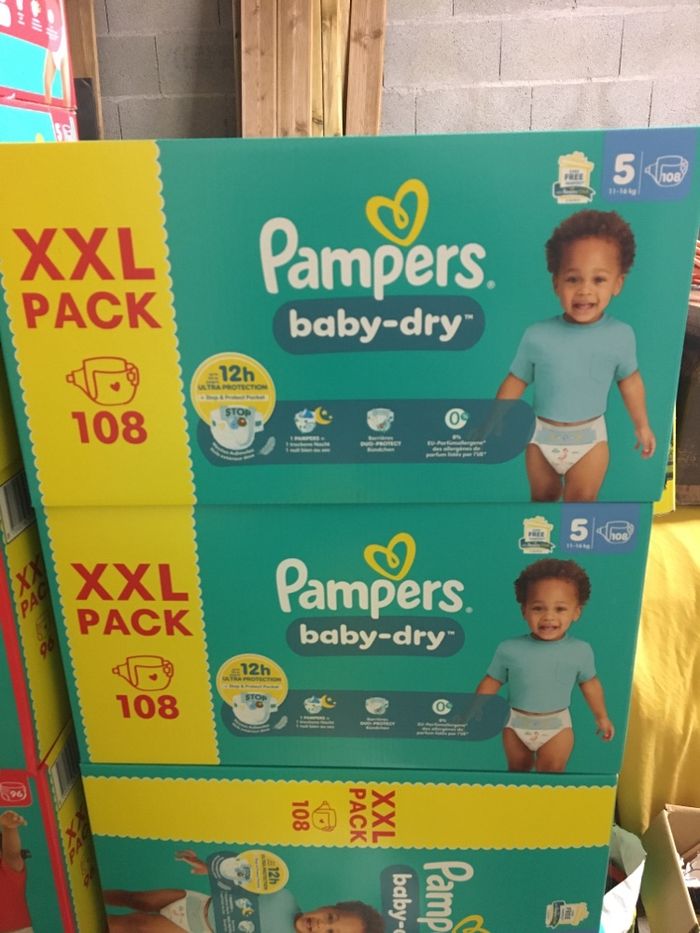 Xxl pack couches Pampers baby dry taille 5