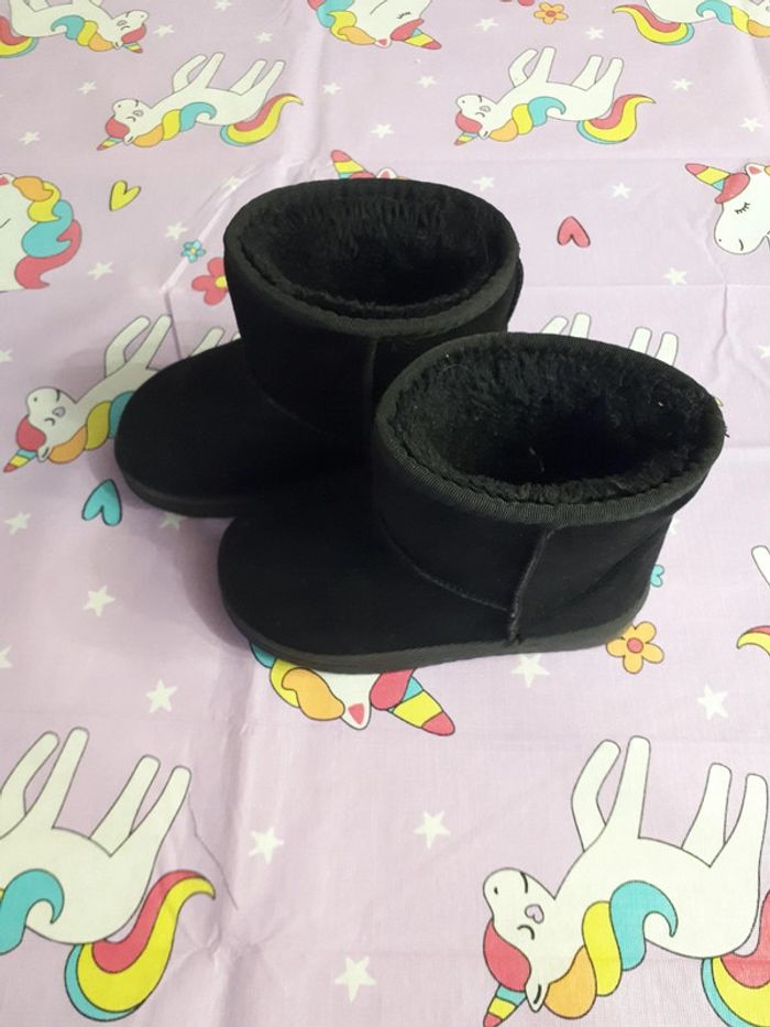 Boots taille 28 - photo numéro 5