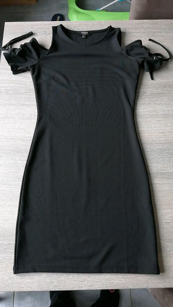 Robe taille s