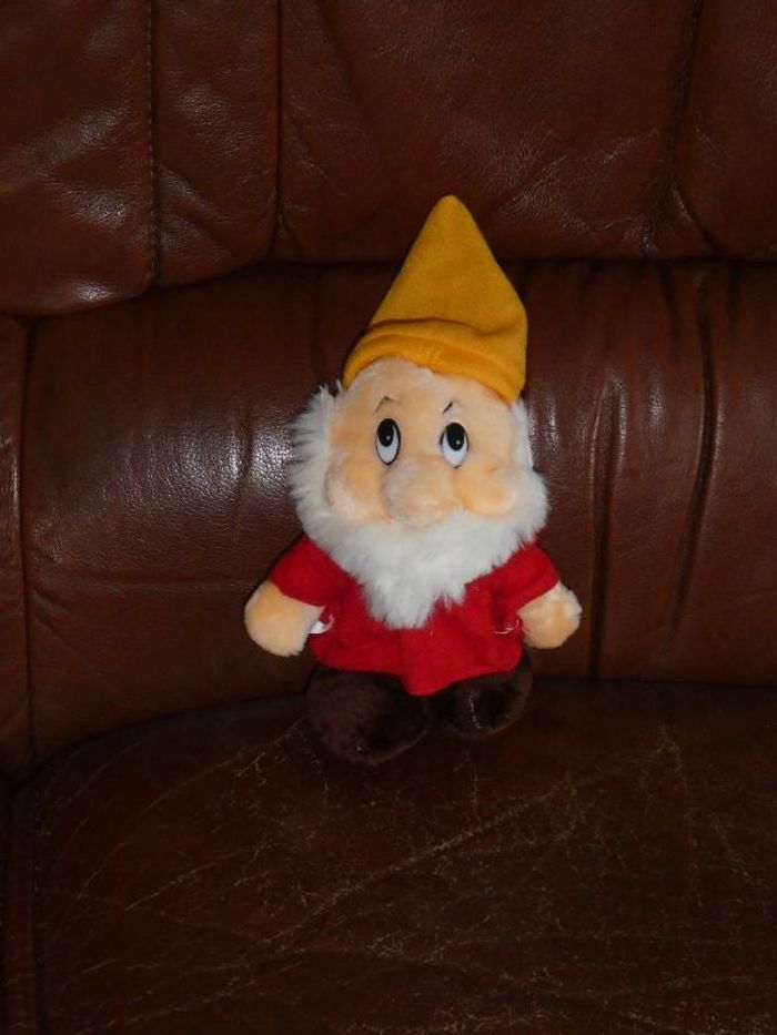 Peluche nain
