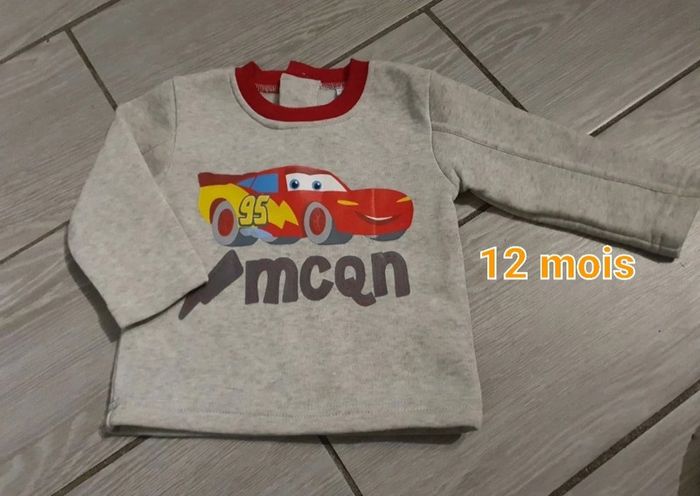 Pull disney neuf 12 mois