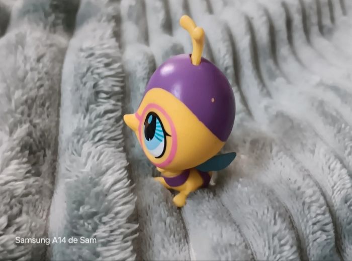 Petshop abeille 3132 - photo numéro 4