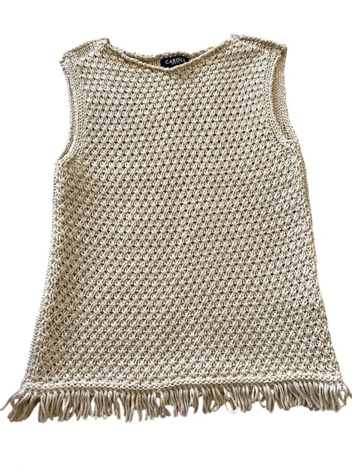 Top crochet caroll