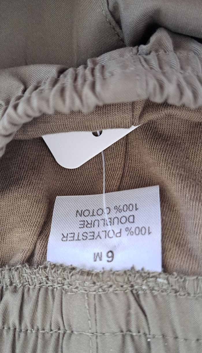 Pantalon Kaki neuf 6 mois - photo numéro 4