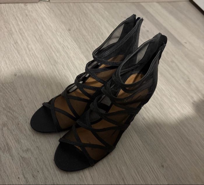Chaussures à talon - photo numéro 2