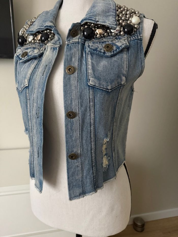 Veste en jean sans manche taille S/M - photo numéro 2