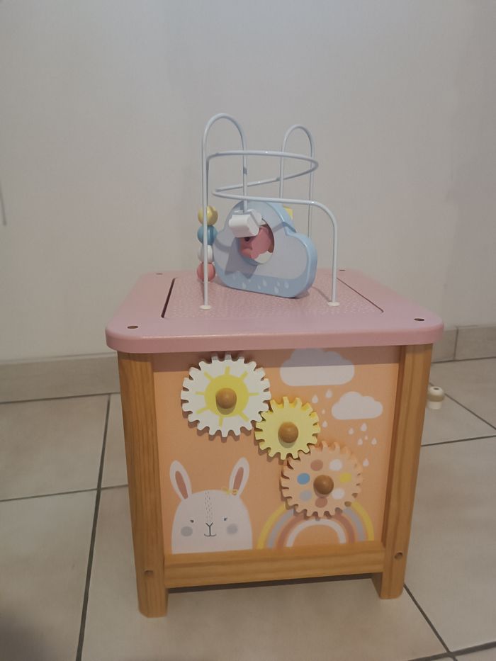 Cube multi-activités Verbaudet – Très bon état - photo numéro 2