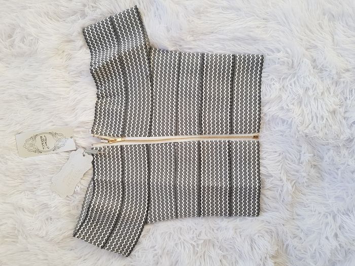 Crop top col bateau croisé Taille unique Neuf - photo numéro 2