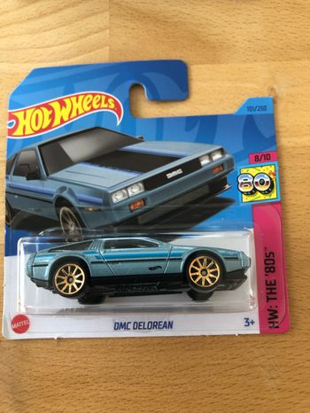 Miniature hot wheels DMC Delorean