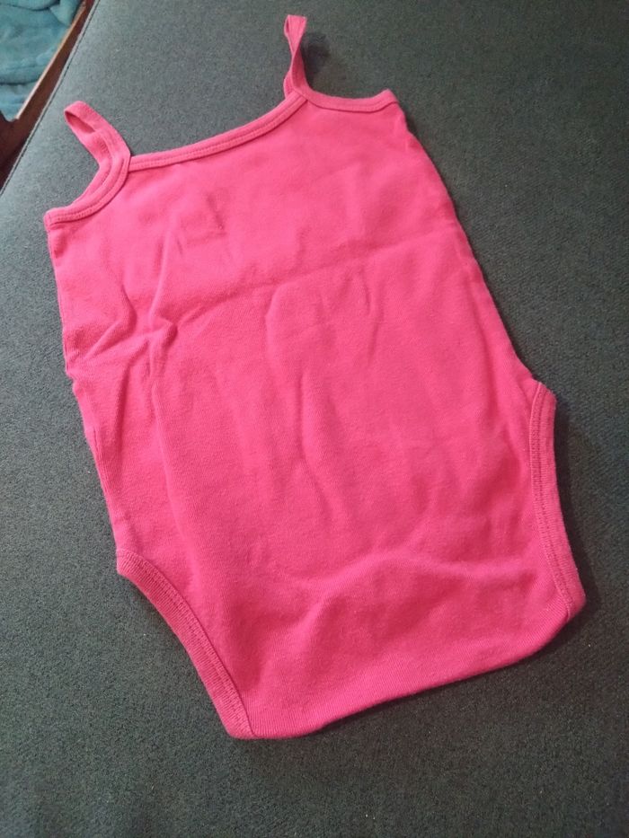 Body à bretelles, petits coeurs - photo numéro 4