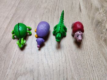 Jouet kinder animaux