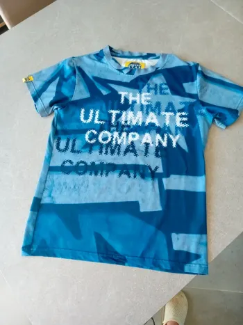 T-shirt imprimé taille 14 ans