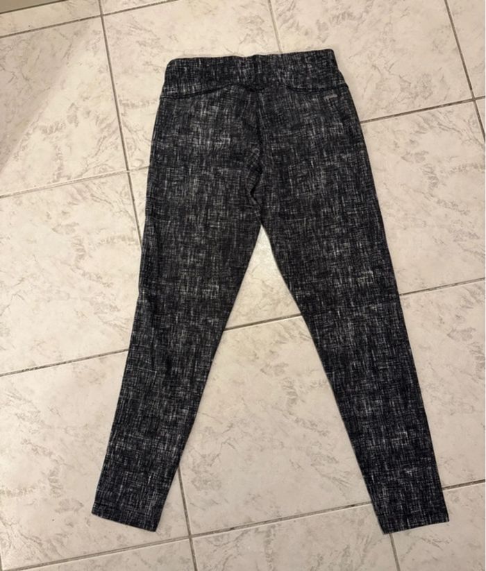 Legging Adidas Taille S - photo numéro 3