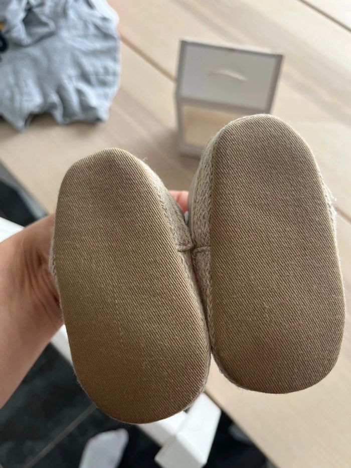 Chaussure bébé - photo numéro 3
