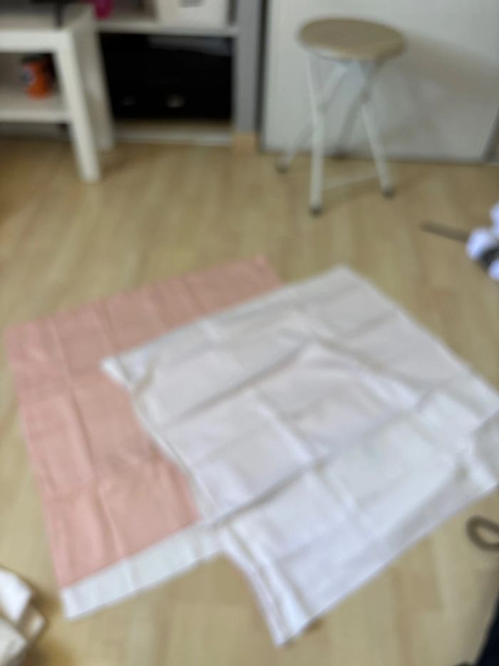 Drap housse + taies d’oreillers - photo numéro 4