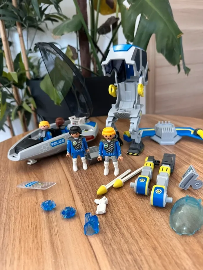 Lot Playmobil police avec vaisseau