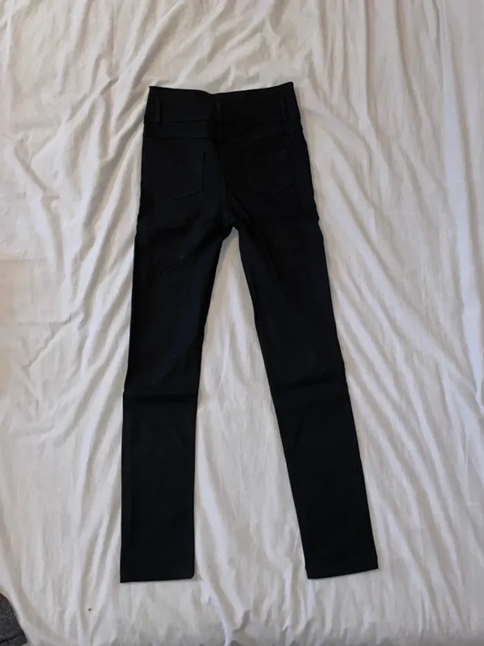 Pantalon noir - photo numéro 3
