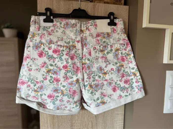 Short fleuri - photo numéro 2