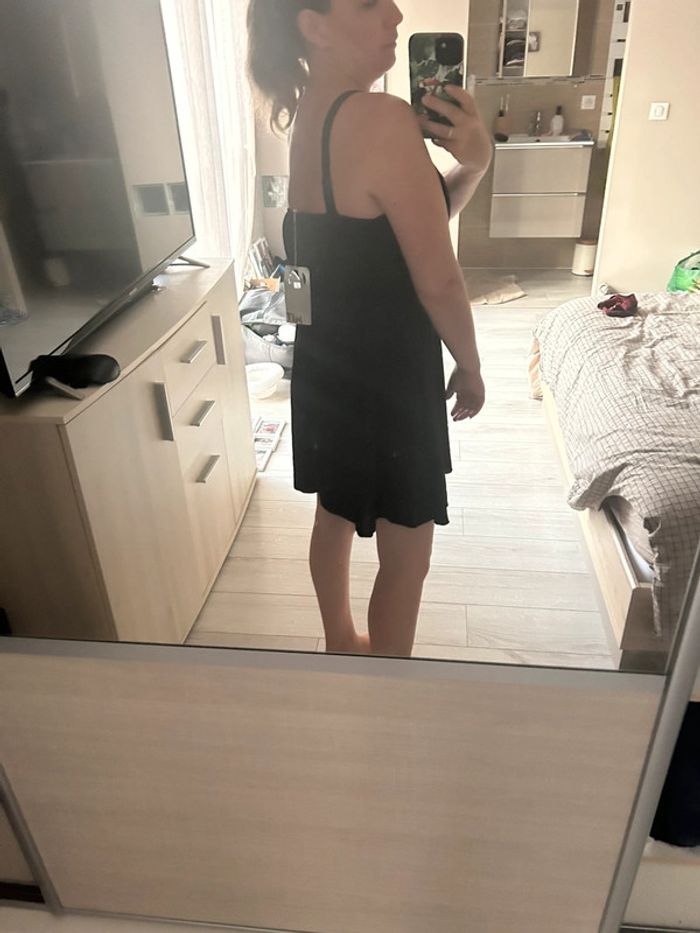Robe noir neuve taille unique - photo numéro 3
