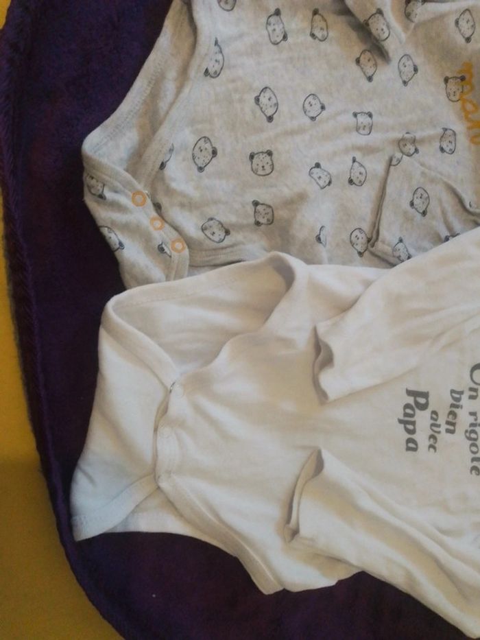 Bodies 24 mois - photo numéro 4