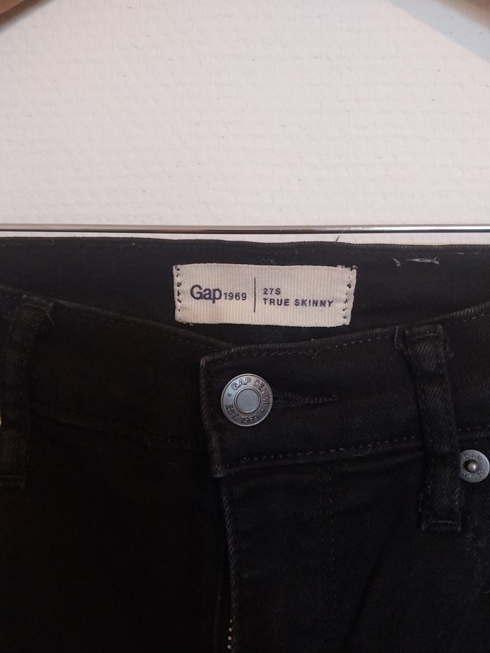 🍂Jean Noir Femme Skinny "GAP" Taille 27s (S) - photo numéro 2