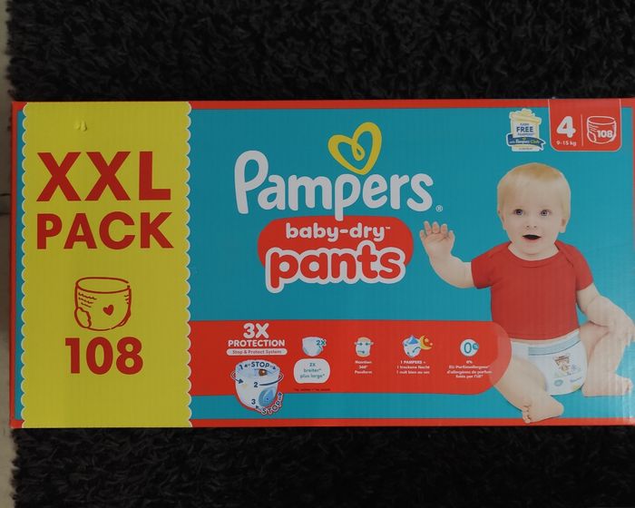 Couches Pampers baby-dry pants