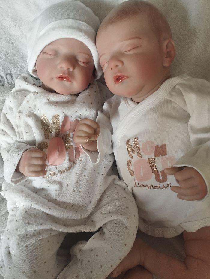 Bébé reborn jumelles - photo numéro 4