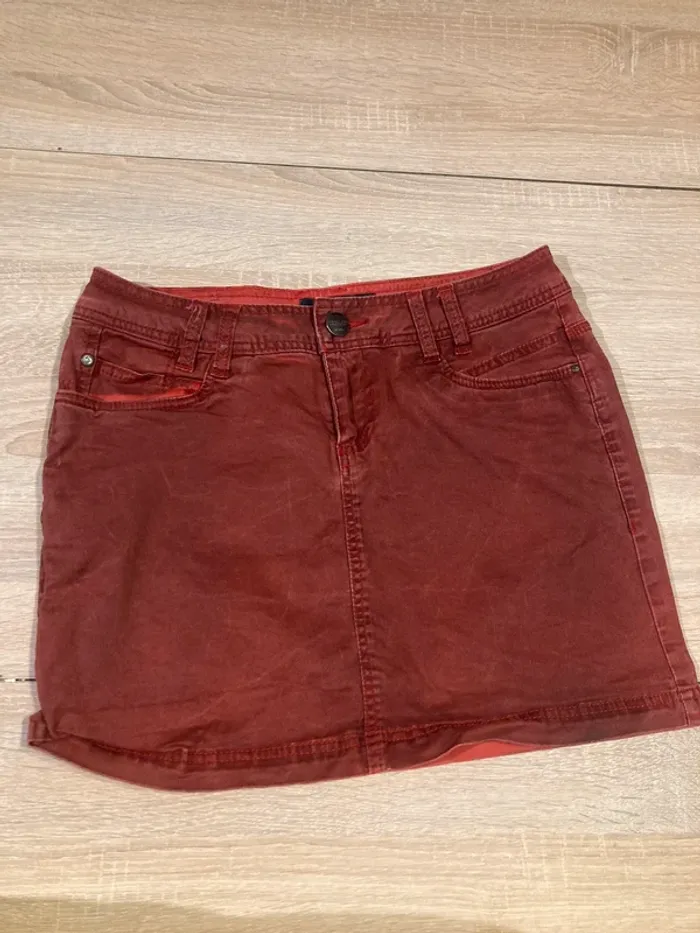 Jupe en jean rouge