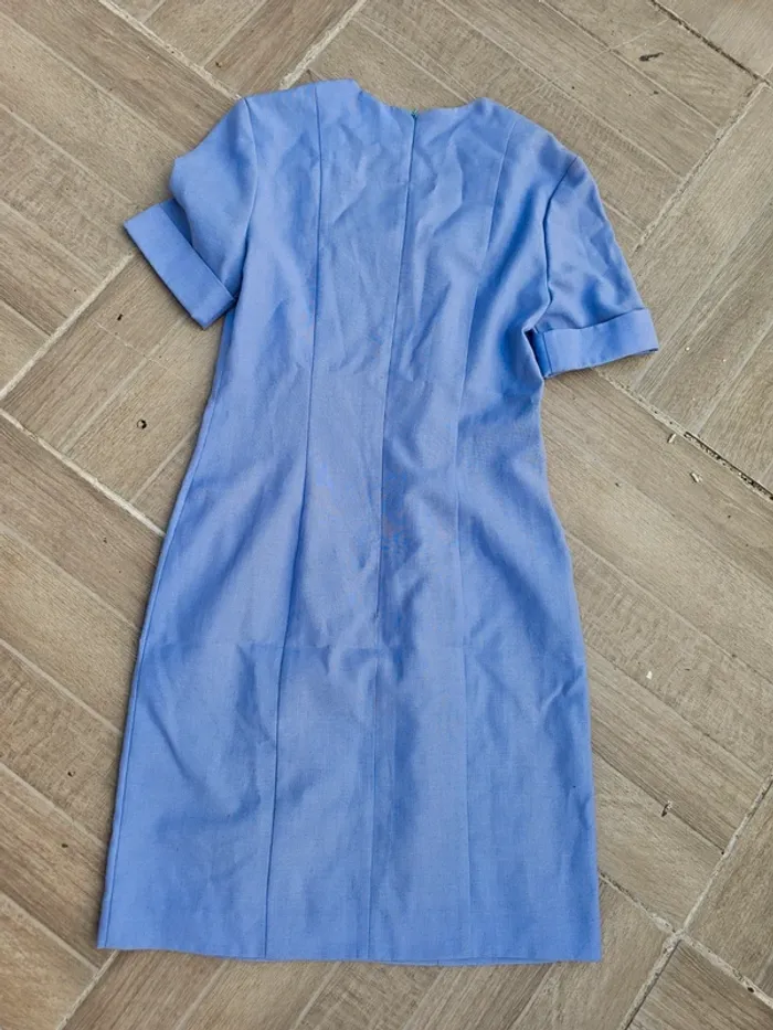 Robe vintage /pin-up - photo numéro 3