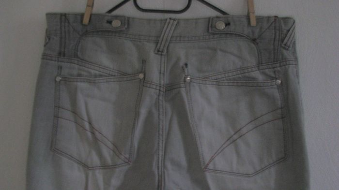 jean gris taille 44 - photo numéro 4