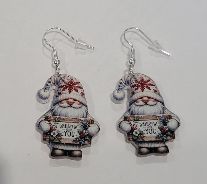 BOUCLES D'OREILLES GNOME NOEL ! NEUVE ! MODELE 1 - photo numéro 4