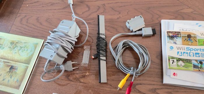 Nintendo wii 2 manettes et 4 jeux - photo numéro 5