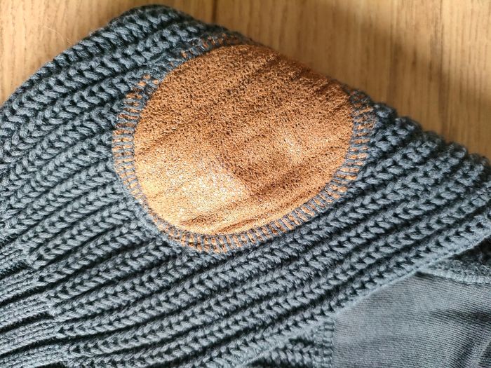 Pull capuche - photo numéro 3