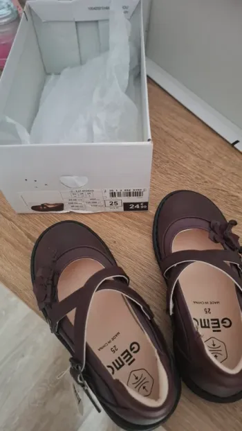 Chaussure neuf