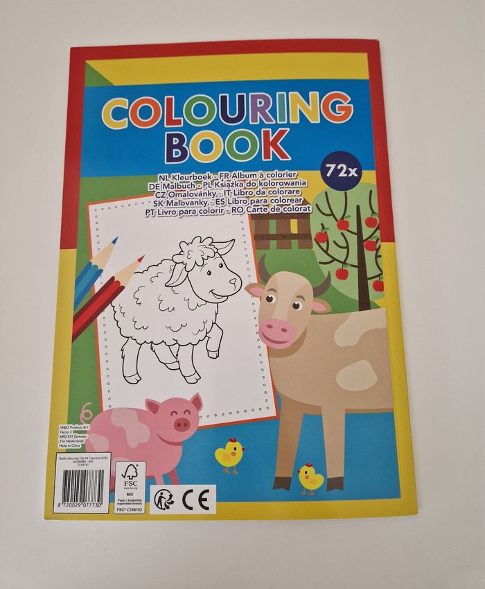 Livre de coloriage neuf - photo numéro 4