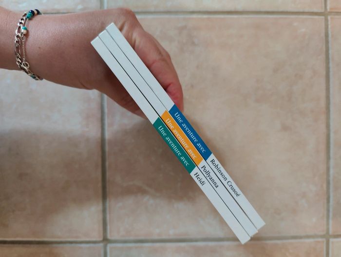 Lot  3 livres mac do au pays des livres - photo numéro 2