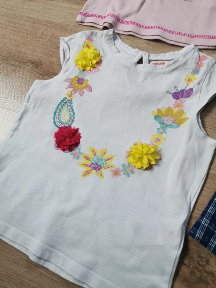 Lot de robes et t-shirt 5 pièces pour 3 ans - photo numéro 3