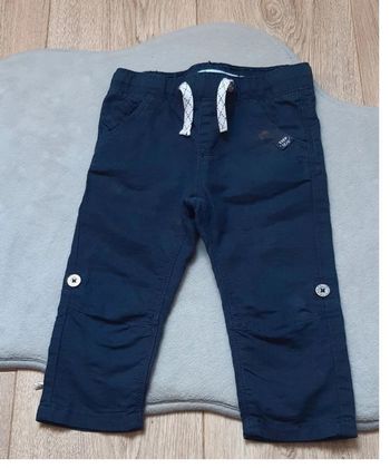 Pantalon / pantacourt fin gémo bleu marine 18 mois
