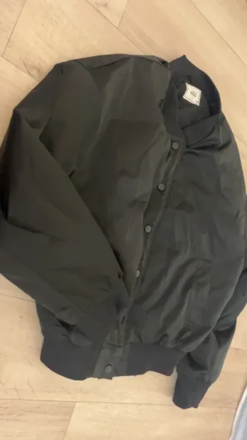 Veste pimkie matière doudoune imperméable taille M