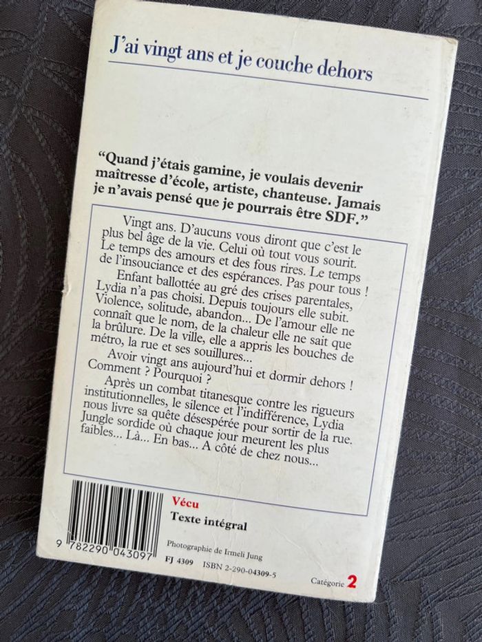 Livre « j’ai 20 ans et je couche dehors » - photo numéro 2
