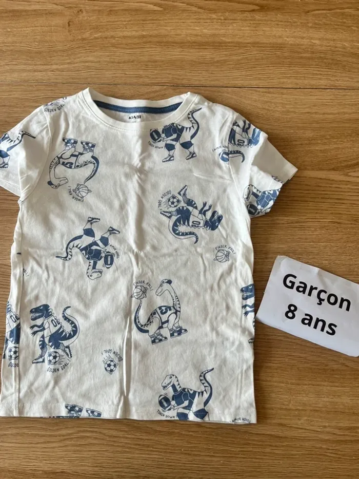 Tee shirt
