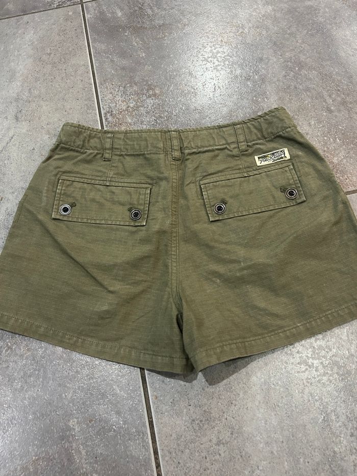 Short fille - photo numéro 4