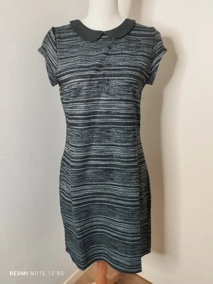 Jolie robe Mim taille L