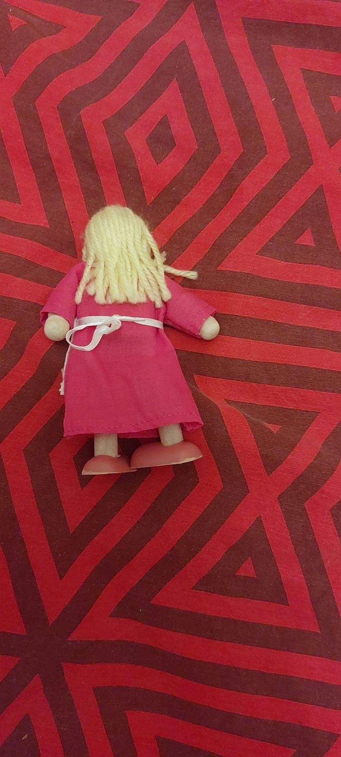 Figure femme - photo numéro 2