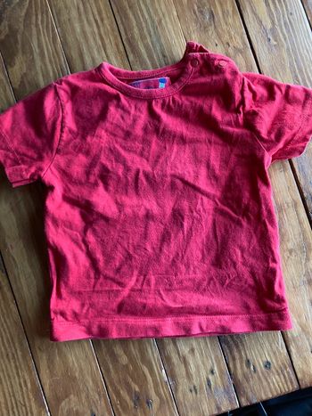 T-shirt rouge 6 mois